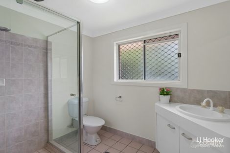 Property photo of 28 Solandra Crescent Calamvale QLD 4116