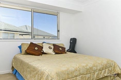Property photo of 208 Easthill Drive Robina QLD 4226