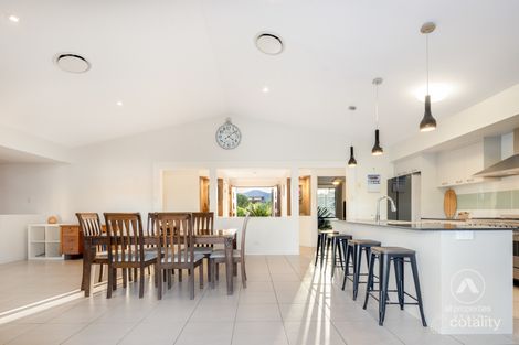 Property photo of 4 Tulip Place Flagstone QLD 4280