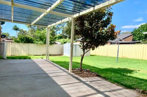 Property photo of 210 The Parkway Bradbury NSW 2560