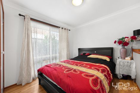 Property photo of 15 Cowley Street Delahey VIC 3037