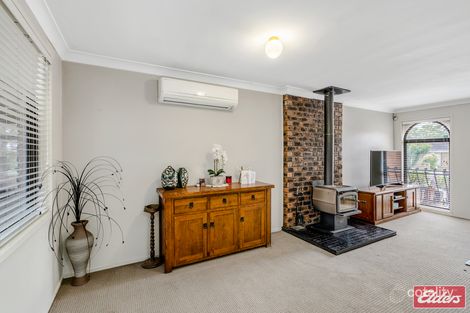 Property photo of 25 Lilac Place Jamisontown NSW 2750