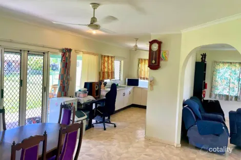 Property photo of 6 Watson Close Mossman QLD 4873