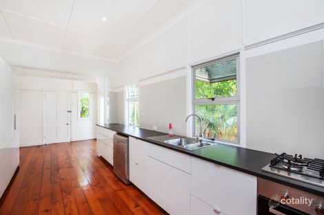 Property photo of 64 Pearson Street Kangaroo Point QLD 4169