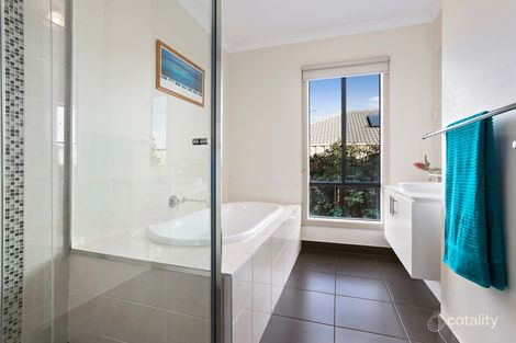 Property photo of 2 Vitae Court Doreen VIC 3754