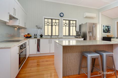 Property photo of 28 Thomas Street Greenslopes QLD 4120