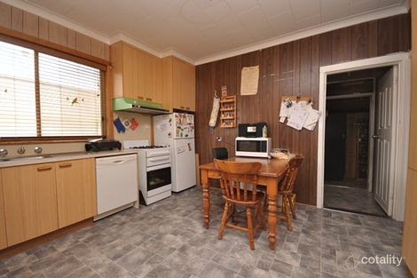 Property photo of 18 Snowdon Street Wodonga VIC 3690