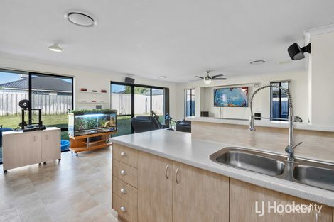 Property photo of 13 Kelston Way Australind WA 6233