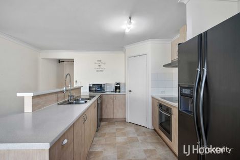 Property photo of 13 Kelston Way Australind WA 6233