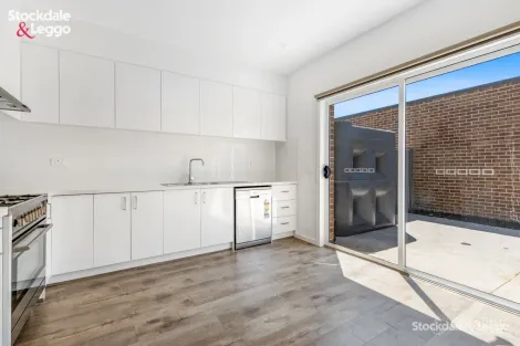 Property photo of 2/3 Evans Crescent Laverton VIC 3028