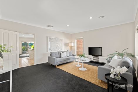 Property photo of 2/7 Helmer Crescent Thomson VIC 3219