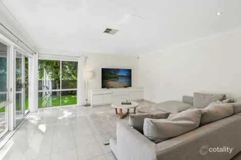 Property photo of 5 Seaview Parade Belrose NSW 2085