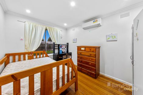 Property photo of 1 Maple Crescent St Albans VIC 3021