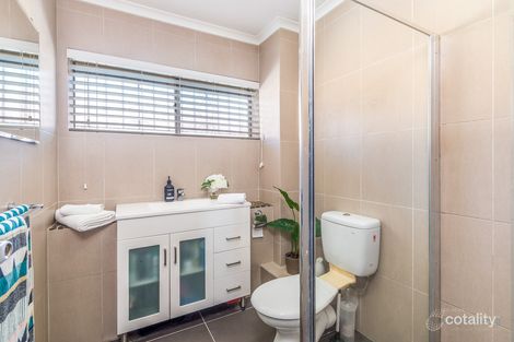 Property photo of 5/32 Macaulay Street Coorparoo QLD 4151