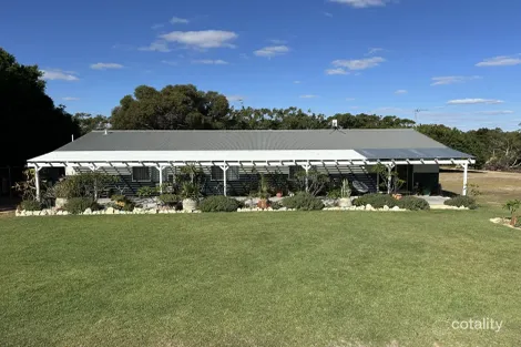 68 Kangaroo Way, Nilgen, WA 6044
