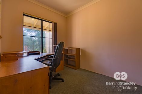 Property photo of 20 Windward Road Leschenault WA 6233