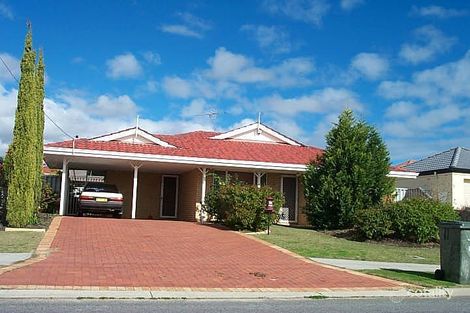 94 Berkley Rd, Marangaroo, WA 6064