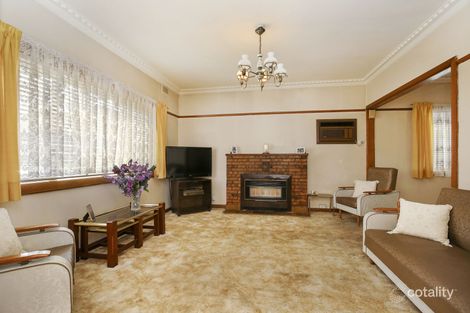 Property photo of 37 Vale Street Reservoir VIC 3073