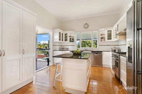 Property photo of 33 Thomas Street Sherwood QLD 4075