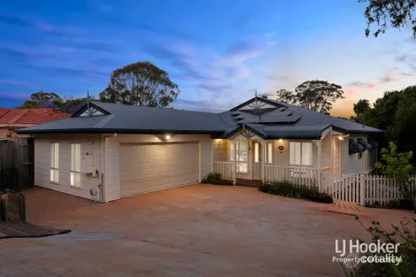 Property photo of 25 Silkyoak Way Albany Creek QLD 4035