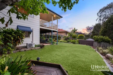 Property photo of 25 Silkyoak Way Albany Creek QLD 4035