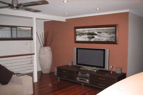 Property photo of 8 Drouyn Street Deagon QLD 4017