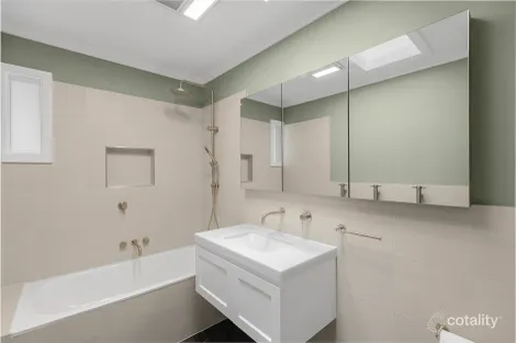 Property photo of 22 Medley Street Chifley ACT 2606