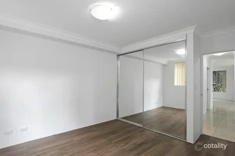Property photo of 1/5-7 Princes Highway Figtree NSW 2525