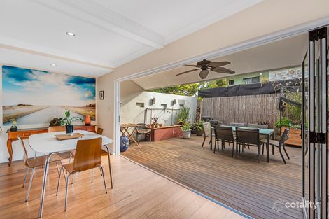 2/7 Bramston Tce, Herston, QLD 4006