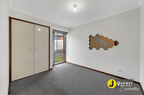 Property photo of 30 Jacinta Drive Cranbourne West VIC 3977