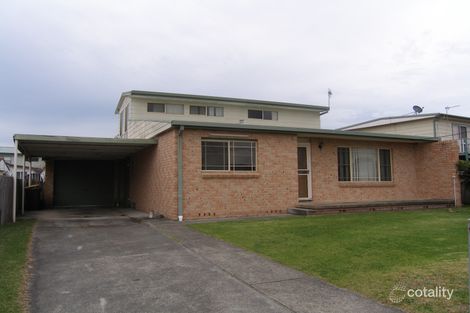 2 Hume St, Greenwell Point, NSW 2540