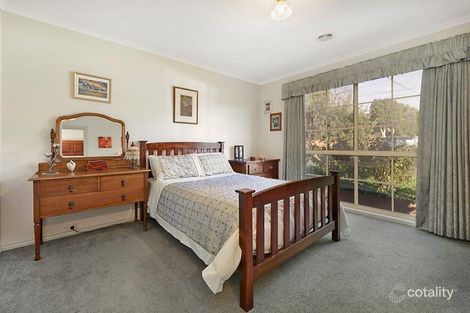 Property photo of 44 Frensham Road Watsonia VIC 3087