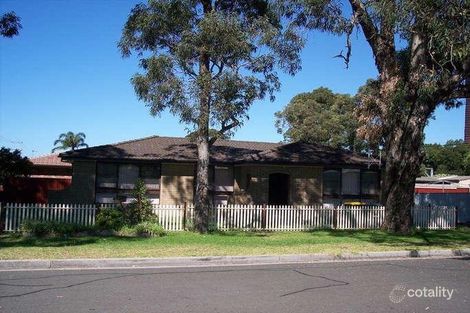 8 Duff Pde, East Corrimal, NSW 2518