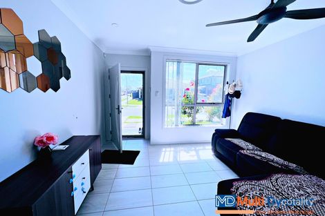 Property photo of 14 Wakeling Drive Edmondson Park NSW 2174