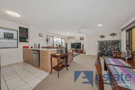 Property photo of 3/10 Amelia Street Coorparoo QLD 4151