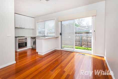 Property photo of 2/14 Birralee Street Wantirna South VIC 3152