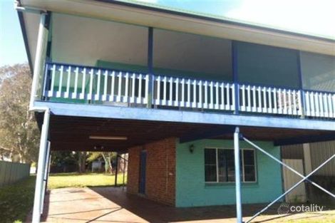 Property photo of 3 Avenue Of The Allies Tanilba Bay NSW 2319