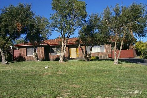 Property photo of 10 Fraser Drive Greenmount WA 6056