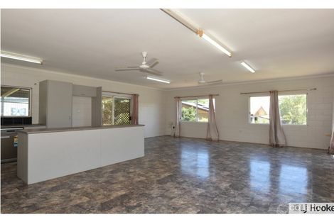 Property photo of 28 Maple Terrace Tully QLD 4854