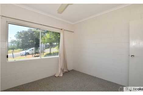 Property photo of 28 Maple Terrace Tully QLD 4854