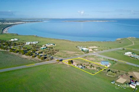 Property photo of 1 Woolamai Way Perlubie SA 5680