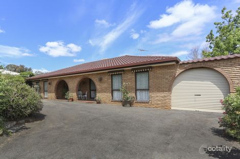 16 Francliff Ave, Spring Gully, VIC 3550