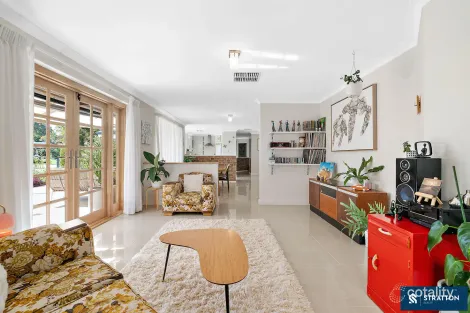 Property photo of 14 Balbiri Close Wilson WA 6107