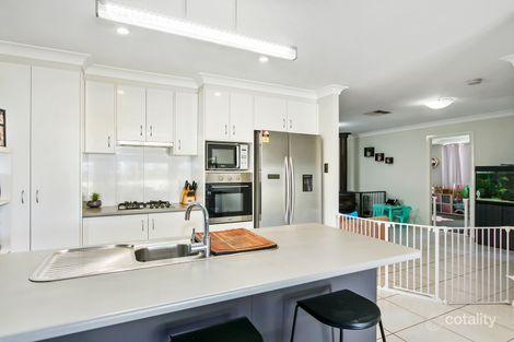 Property photo of 12 Lake Place North Tamworth NSW 2340