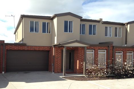 Property photo of 16/4 Young Road Hallam VIC 3803