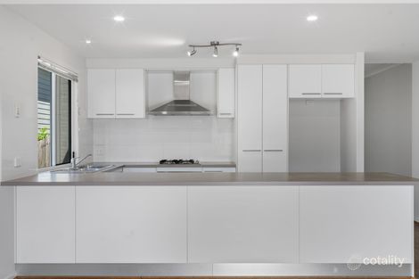 Property photo of 46 Lakes Entrance Drive Springfield Lakes QLD 4300