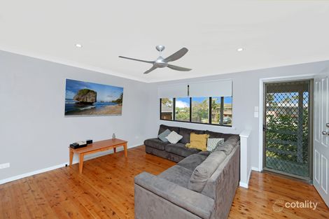 Property photo of 22 Nacooma Road Buff Point NSW 2262