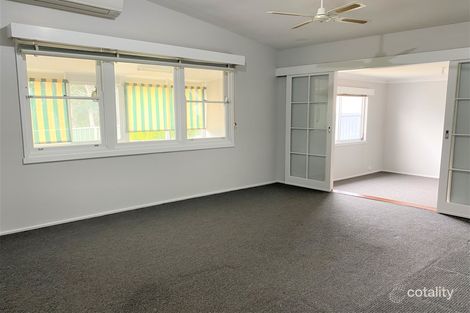 Property photo of 66 Conmurra Circuit Shortland NSW 2307