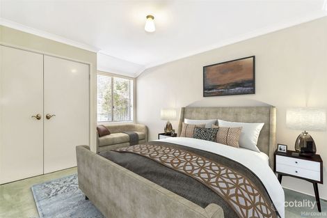 Property photo of 18 Broughton Heights Kinross WA 6028