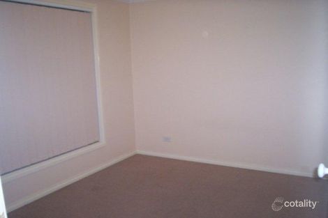 Property photo of 10 Roser Drive Altona Meadows VIC 3028